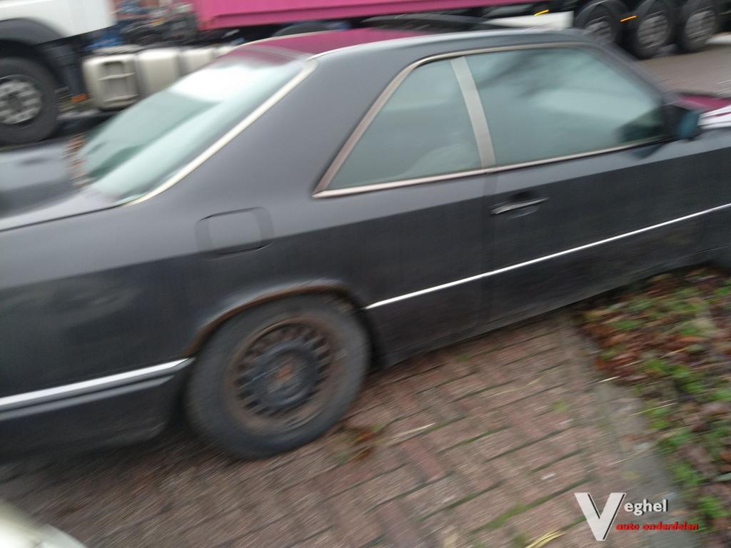 Mercedes w124 220 coupe in onderdelen, Auto-onderdelen, Gebruikt, -, -, Ophalen of Verzenden