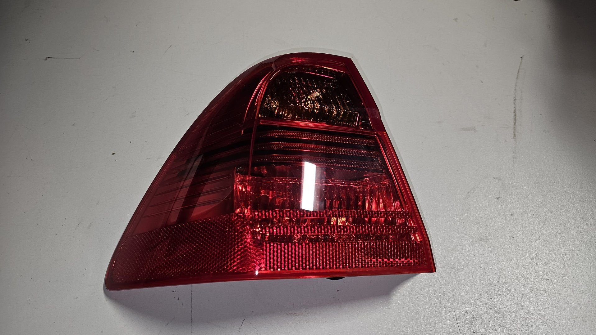 Achterlicht zijpaneel links BMW 3 serie E91 63217160061 7160, -, Origine de la pièce connue, Utilisé, -