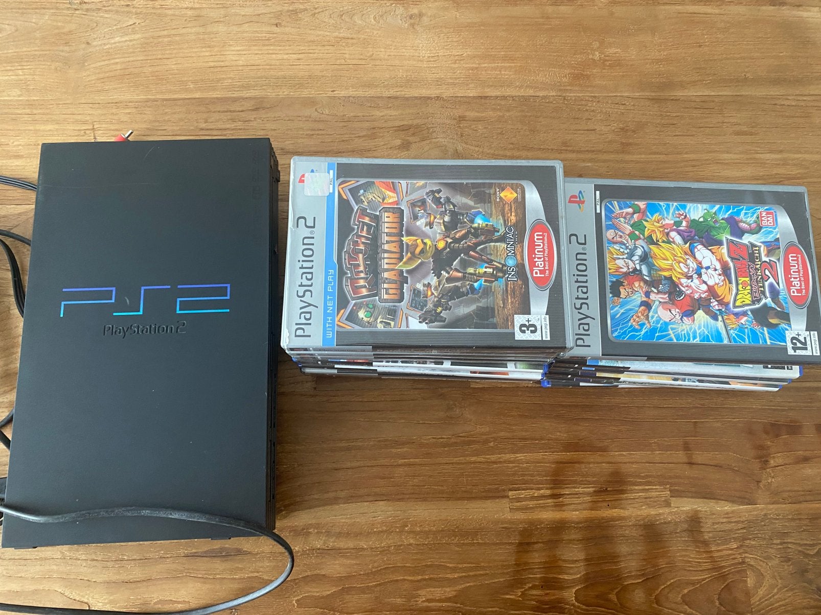 Ps2 met games en singstar micro’s, Consoles de jeu & Jeux vidéo, Enlèvement, Utilisé