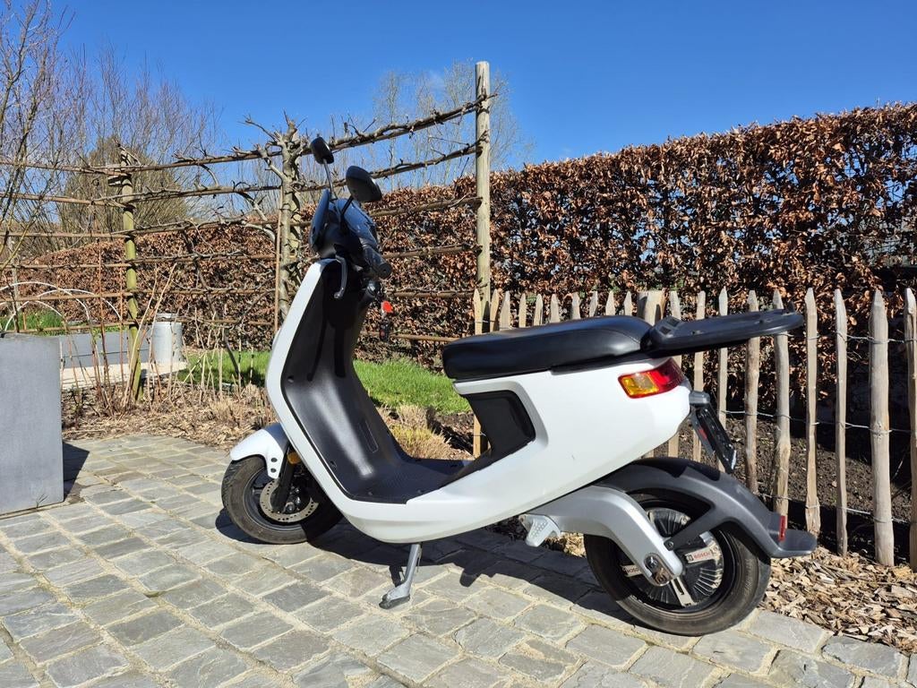 NIU Scooter Electric, Enlèvement