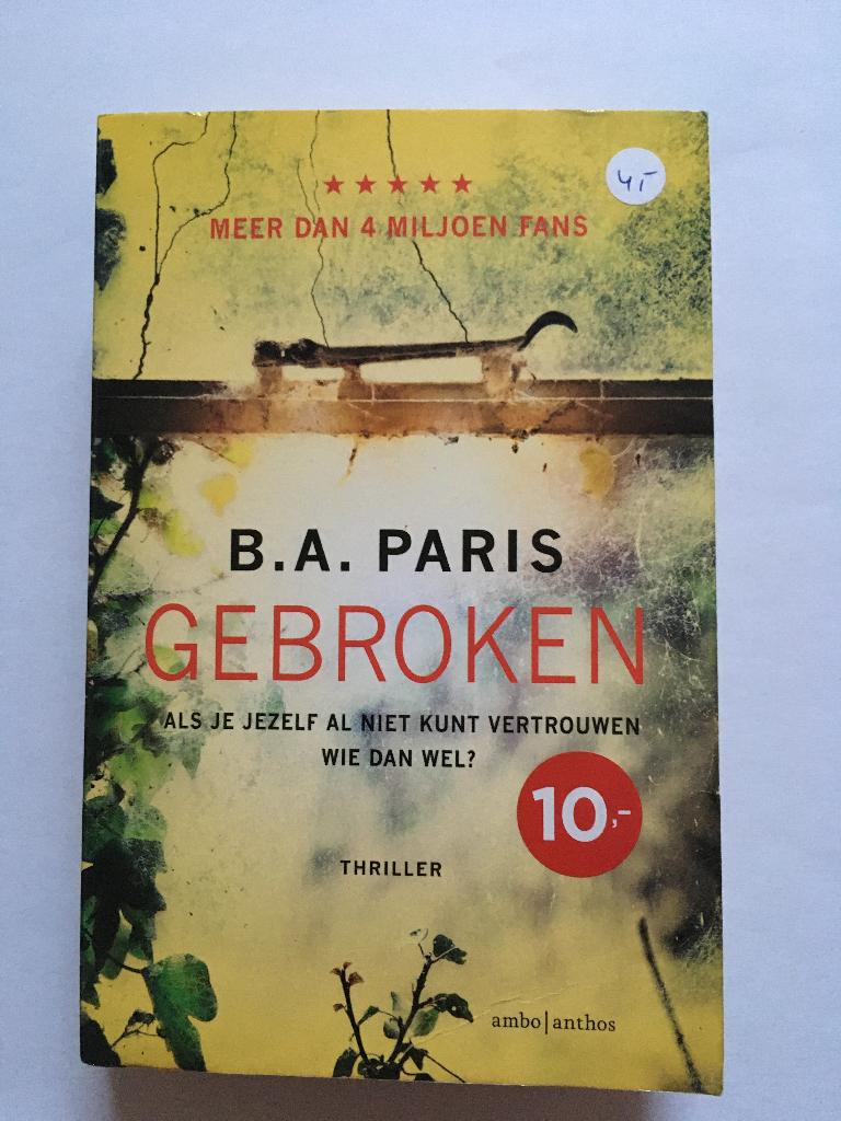 Thriller, gebroken, B.A. Paris, Boeken, Ophalen of Verzenden, Zo goed als nieuw