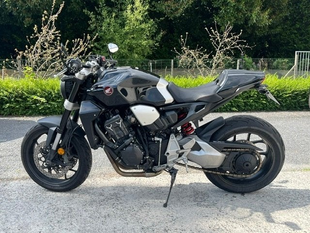 One of a kind, Motoren, Motoren | Honda, Particulier, Naked bike, meer dan 35 kW, 4 cilinders, Motorrijbewijs A, ABS, Sportuitlaat