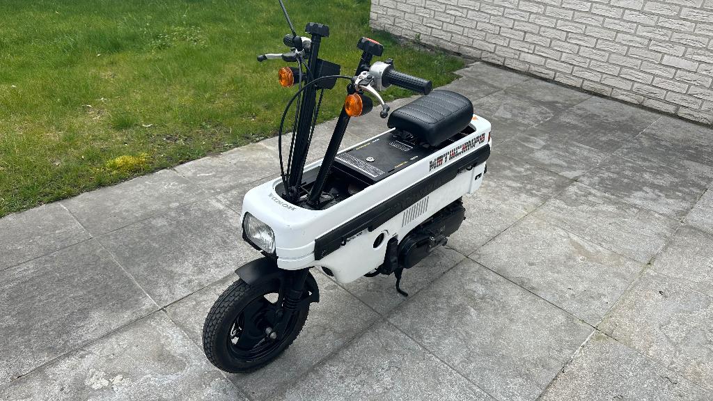 Honda Motocompo, Fietsen en Brommers, Ophalen