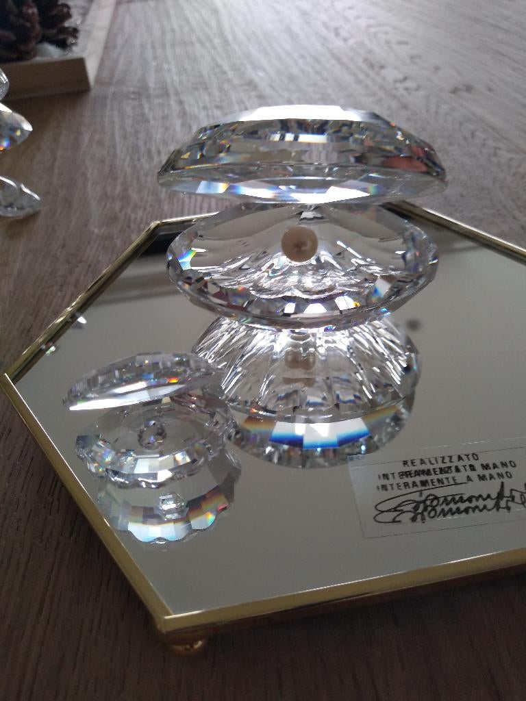 Huîtres Swarovski grandes et petites, Enlèvement, Comme neuf, Figurine