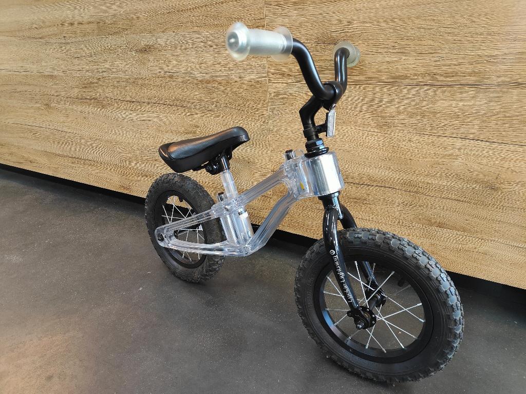 Nieuwe loopfiets met leuke verlichting, Fietsen en Brommers, Ophalen, Nieuw, Minder dan 16 inch, Loekie