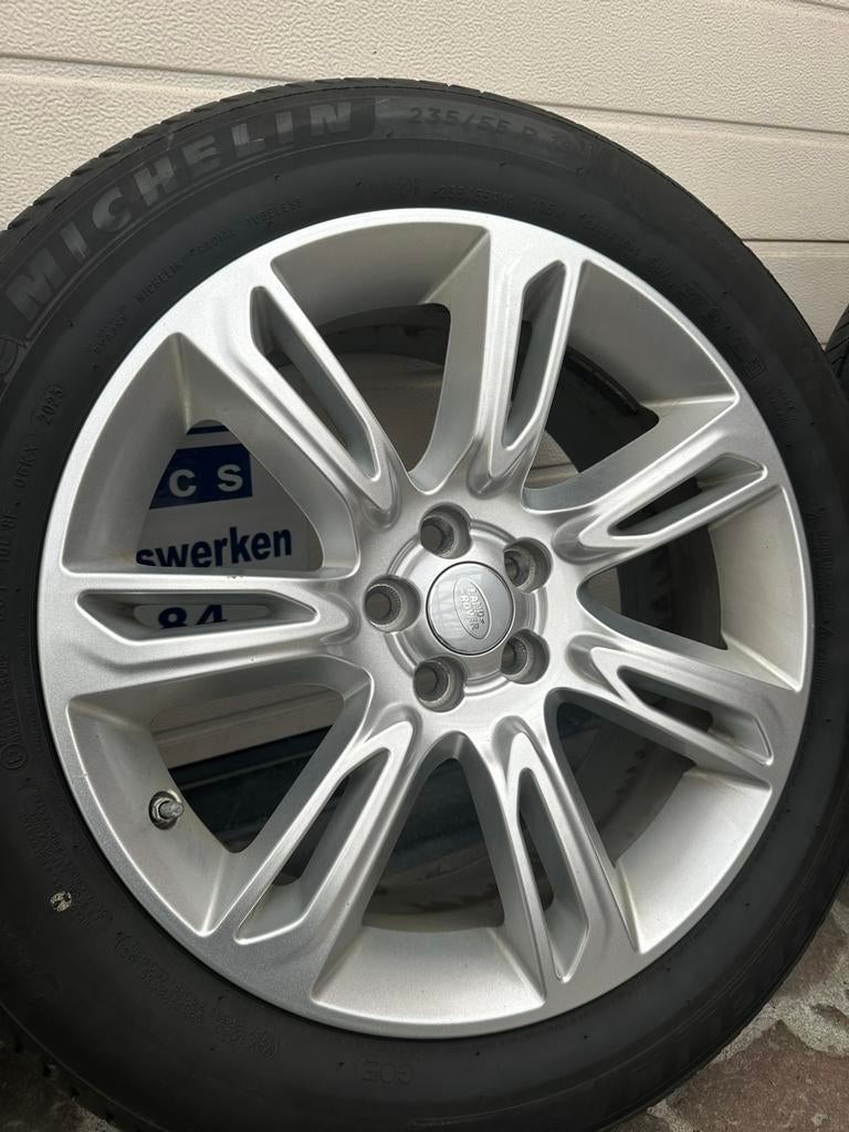 Rang Rover Evoque 19”velgen+banden in top staat, Auto-onderdelen, Ophalen, Band(en)