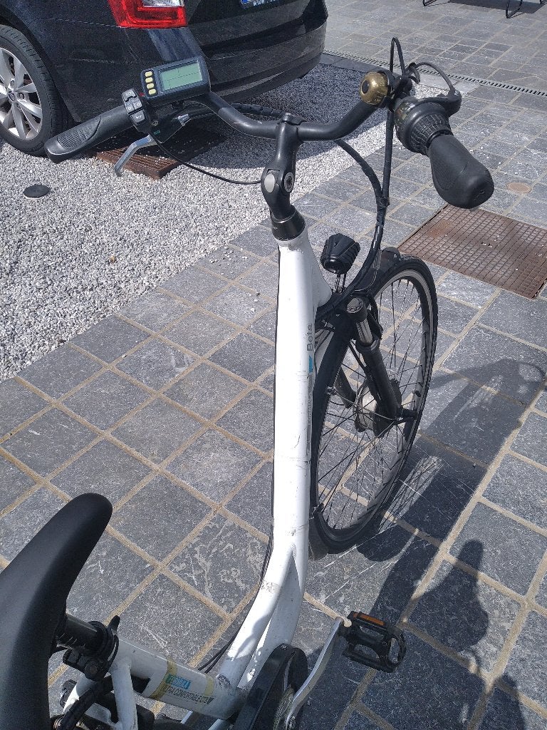 Recherche vélo électrique pour pieces, Vélos & Vélomoteurs, Enlèvement, Utilisé