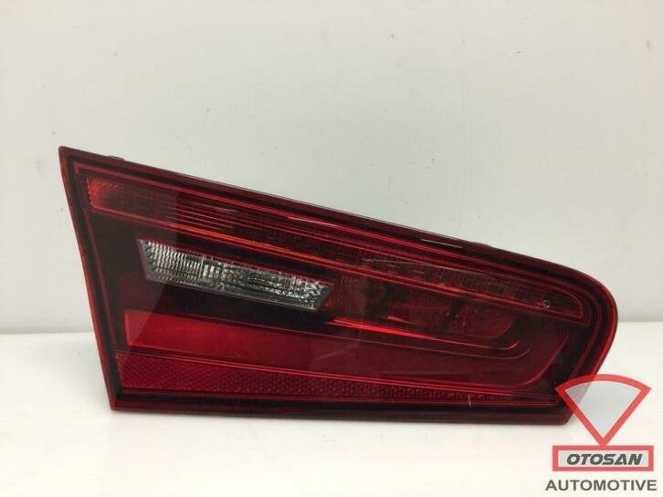 Audi A3 8V 15 3DRS Achterlicht LED Links Binnen 8V3945093A, Auto-onderdelen, Gebruikt, AUDI AG, Auto-Union-Strasse 1
85045  Ingolstadt, DE