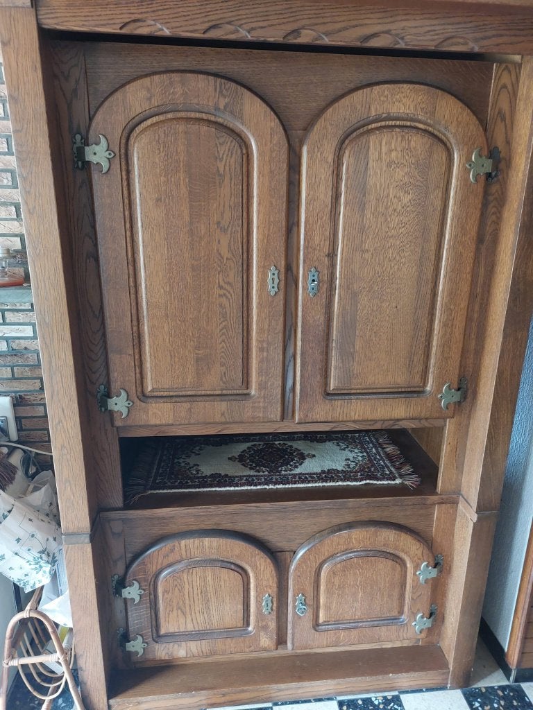 tafel+4 stoelen+kast, Ophalen, Gebruikt
