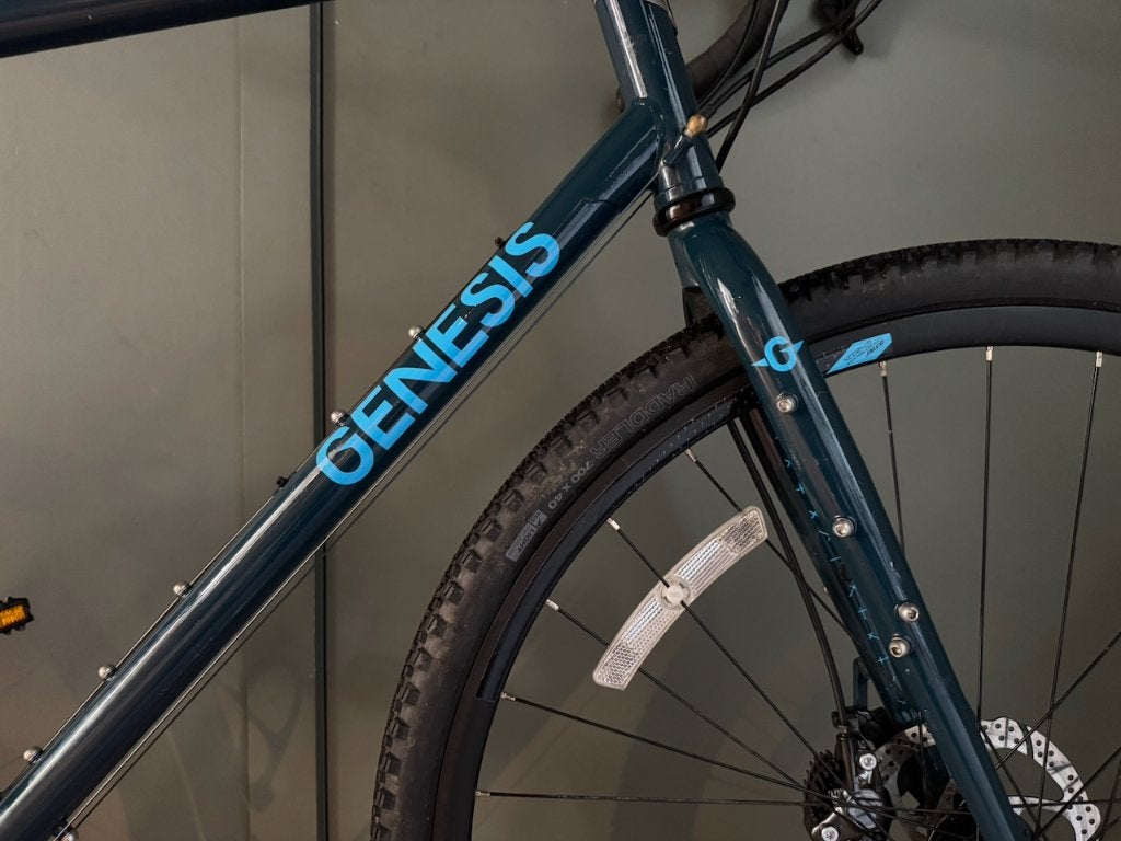 Genesis Croix de Fer 20 - 2021 - hydraulische remmen, 28 inch, Gebruikt, 15 tot 20 versnellingen, 57 tot 61 cm