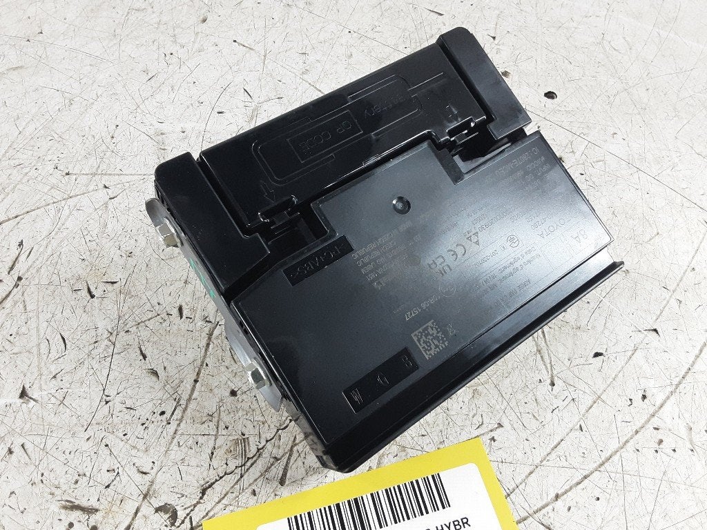 COMPUTER Toyota Corolla Cross (01-2020/-) (8674047260), Gebruikt, Kundenbetreuung@toyota.de, Toyota, Toyota-Allee 2
50858  Köln, DE