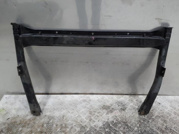 Faux châssis d'un Lynk & Co 01, Autos : Pièces & Accessoires, Suspension & Châssis, Autres marques automobiles, Utilisé, 3 mois de garantie