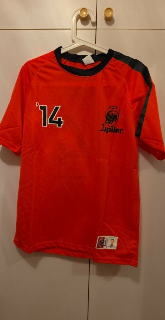 Voetbal shirt, Sport en Fitness, Voetbal, Maat L, Ophalen of Verzenden, Nieuw, Shirt
