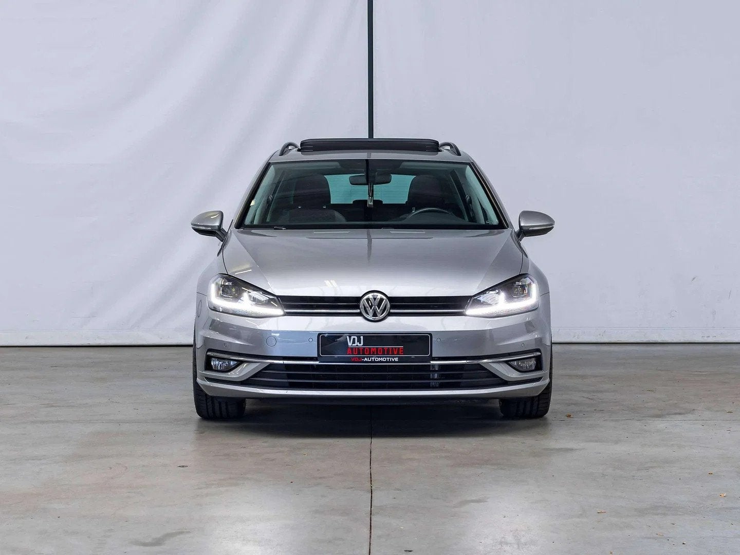 Volkswagen Golf Variant DSG|GARANTIE|PANO|CAMERA|TREKHAAK|AC, Autos, Entreprise, Noir, 5 portes, https://public.car-pass.be/vhr/e8b2f0e8-3219-4643-918e-490177c69890