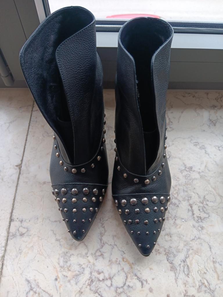 Bottines noires Sacha, Enlèvement ou Envoi, Comme neuf, Boots et Botinnes, Sacha
