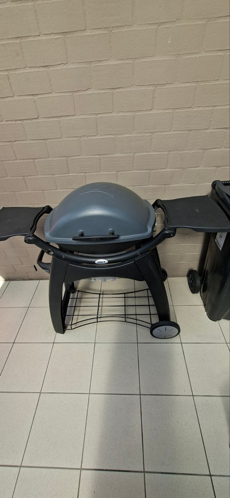 koopje !! BBQ 100€!!, Ophalen, Gebruikt, Weber