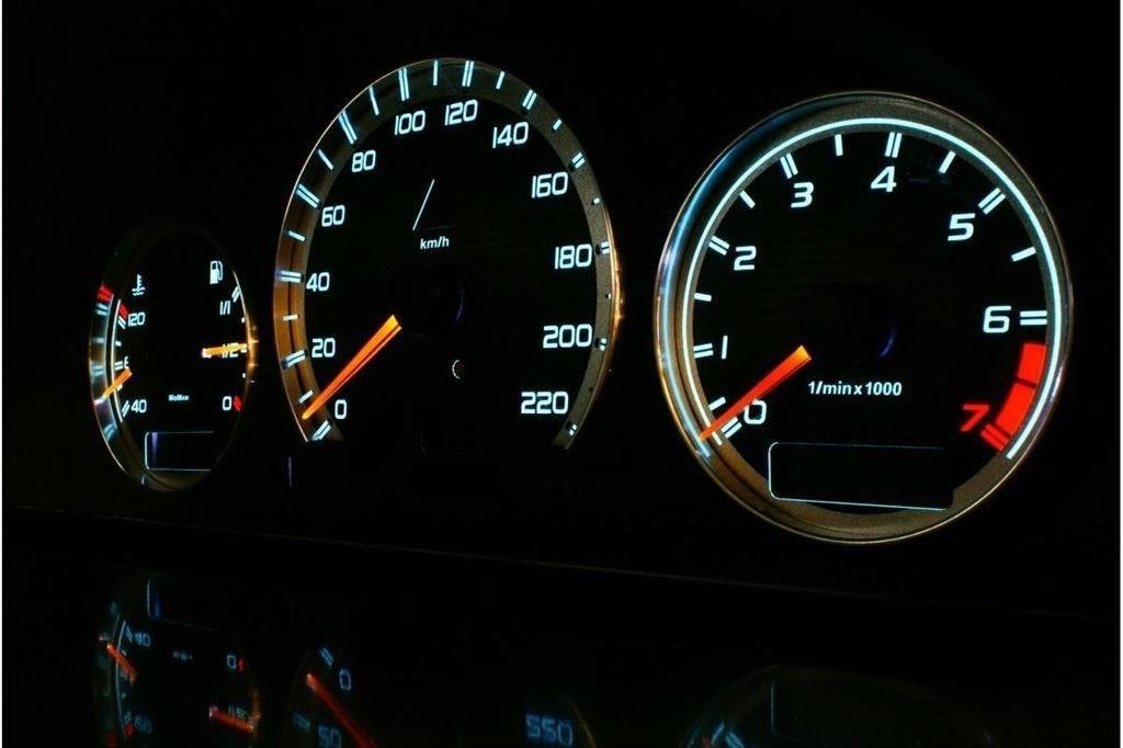 Mercedes E-klasse W210 - Indiglo Tellerplaten, Ophalen of Verzenden