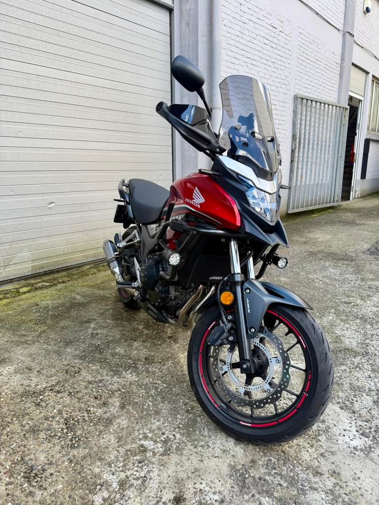 Honda CB500X — 35 kW A2, 2 cilinders, Sportuitlaat, Toermotor, Minimaal motorrijbewijs A2