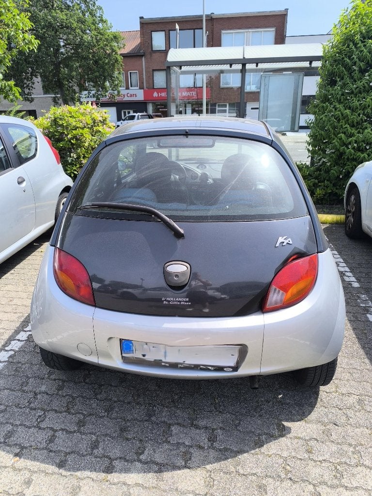 Ford KA 2006 - kleine herstelling noodzakelijk, Auto's, Ford, Particulier, Ka, Airbags, Bluetooth, Centrale vergrendeling, Elektrische ramen