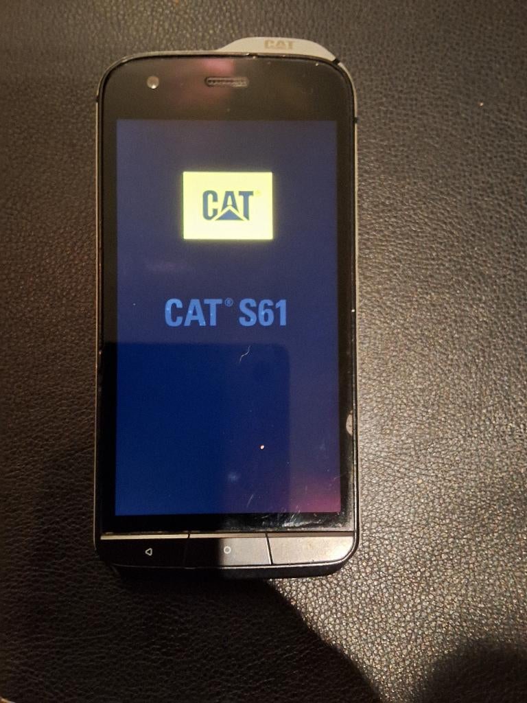 Cat S61 dual sim, Telecommunicatie, Ophalen, Zo goed als nieuw