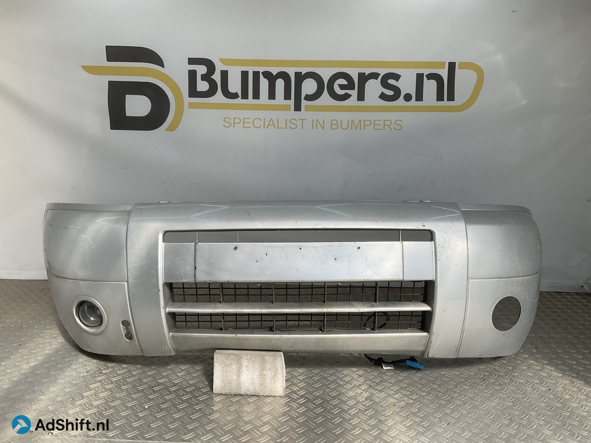Bumper Citroen Berlingo 9643802277 Voorbumper B8-19686, Bumper