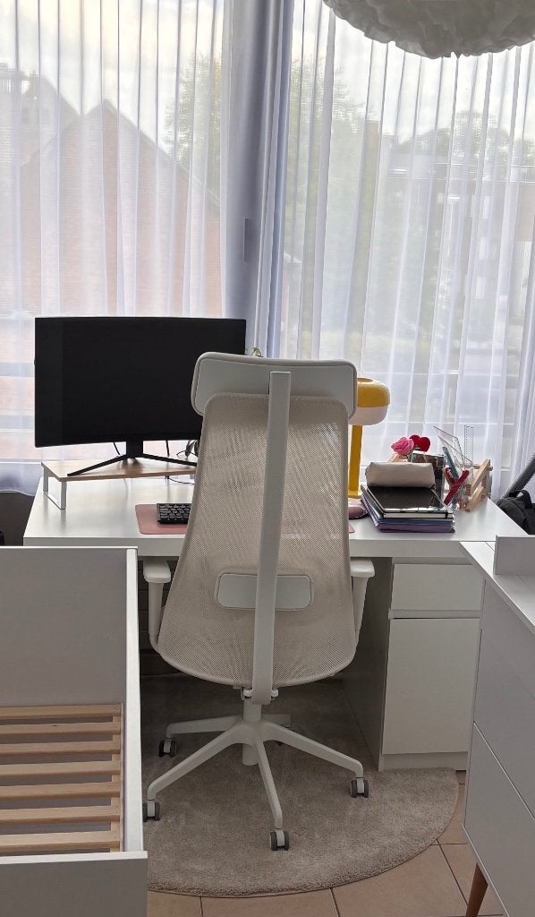 Bureau wit, Ophalen, Zo goed als nieuw, IKEA, 140 cm