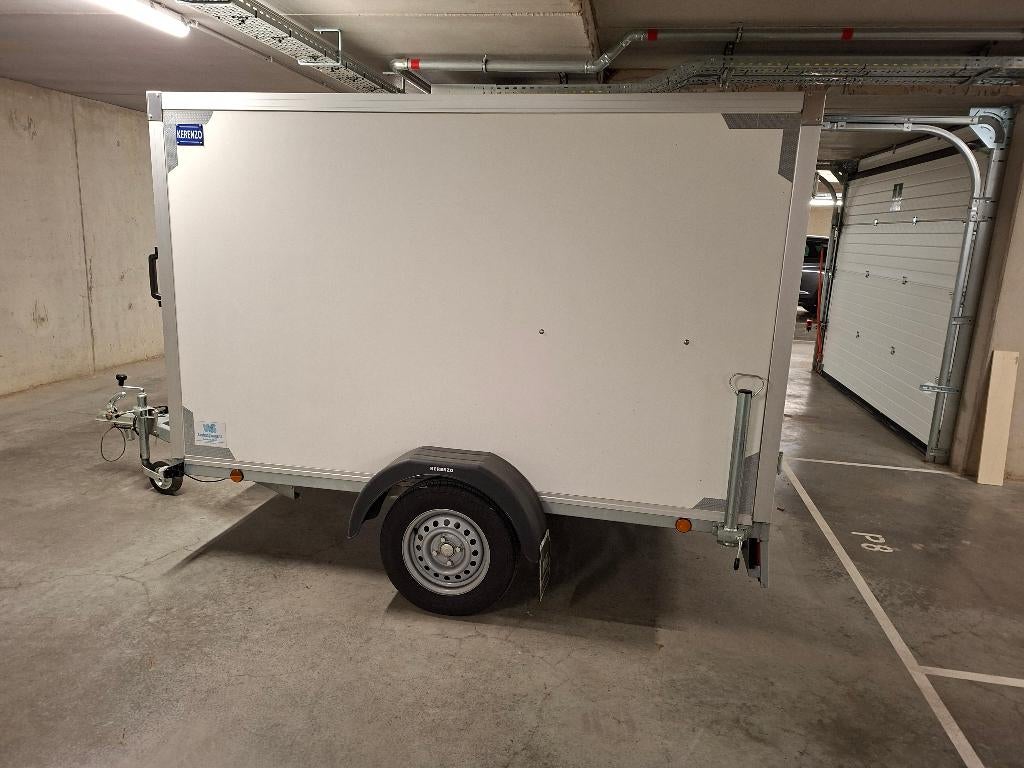 Kerenzo Gesloten Aanhangwagen 750 kg | 250x150x150 cm, Ophalen, Zo goed als nieuw