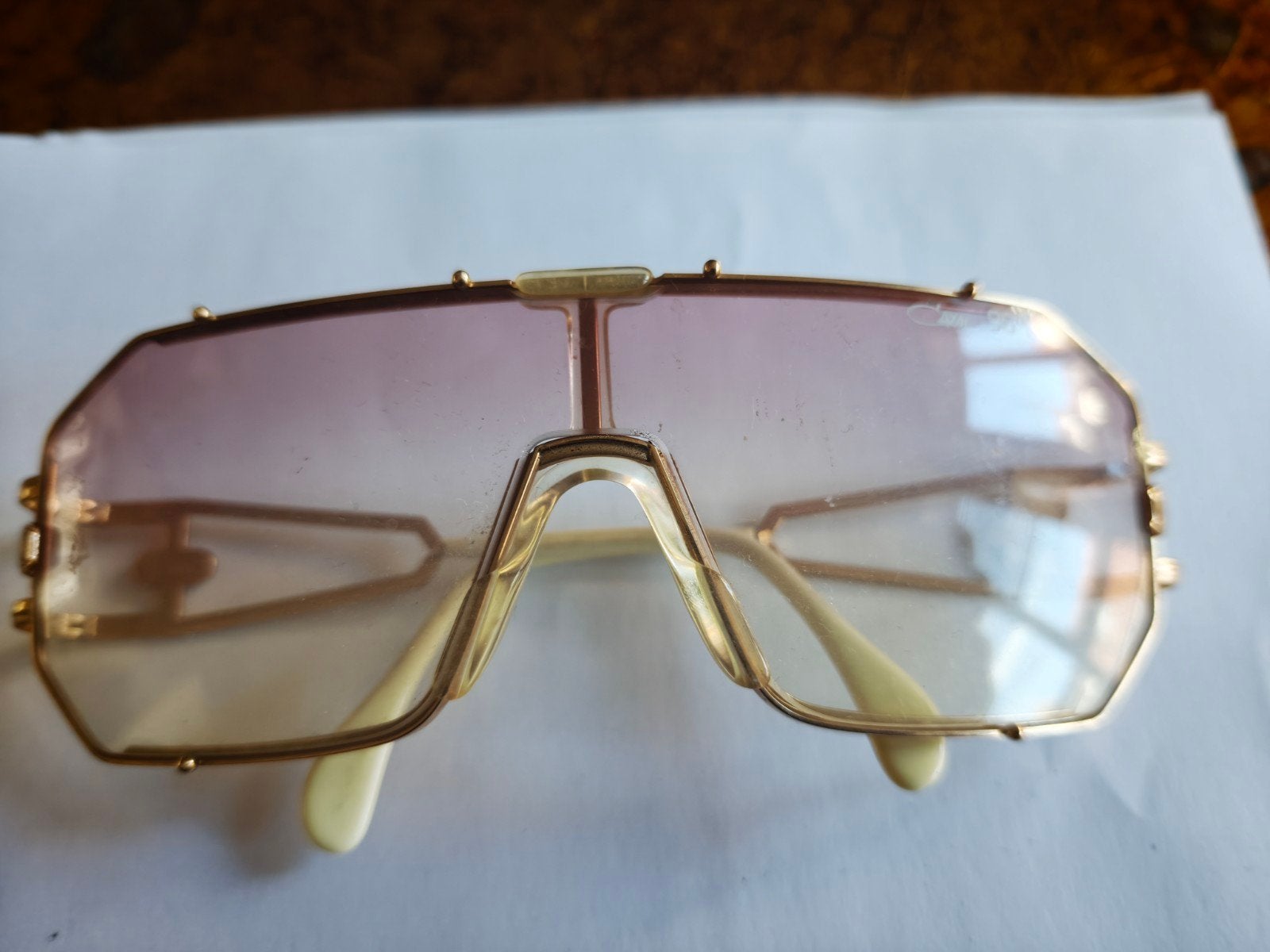 Superbes lunettes de soleil vintage Cazal 904, Autres marques, Enlèvement ou Envoi, Autres couleurs, Utilisé