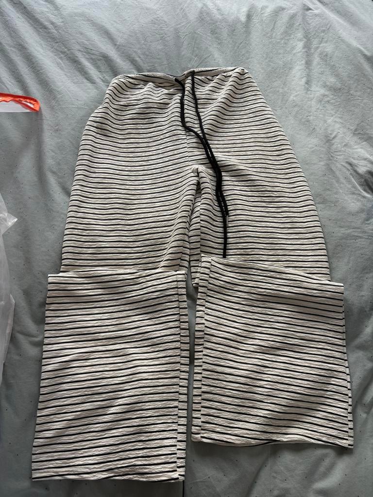 Zwangerschapskledij (pakket), Ophalen, Gedragen, Maat 36 (S)
