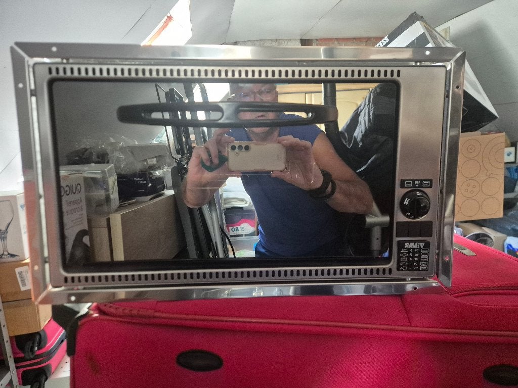 ongebruikte inbouw oven, Caravans en Kamperen, Ophalen, Zo goed als nieuw