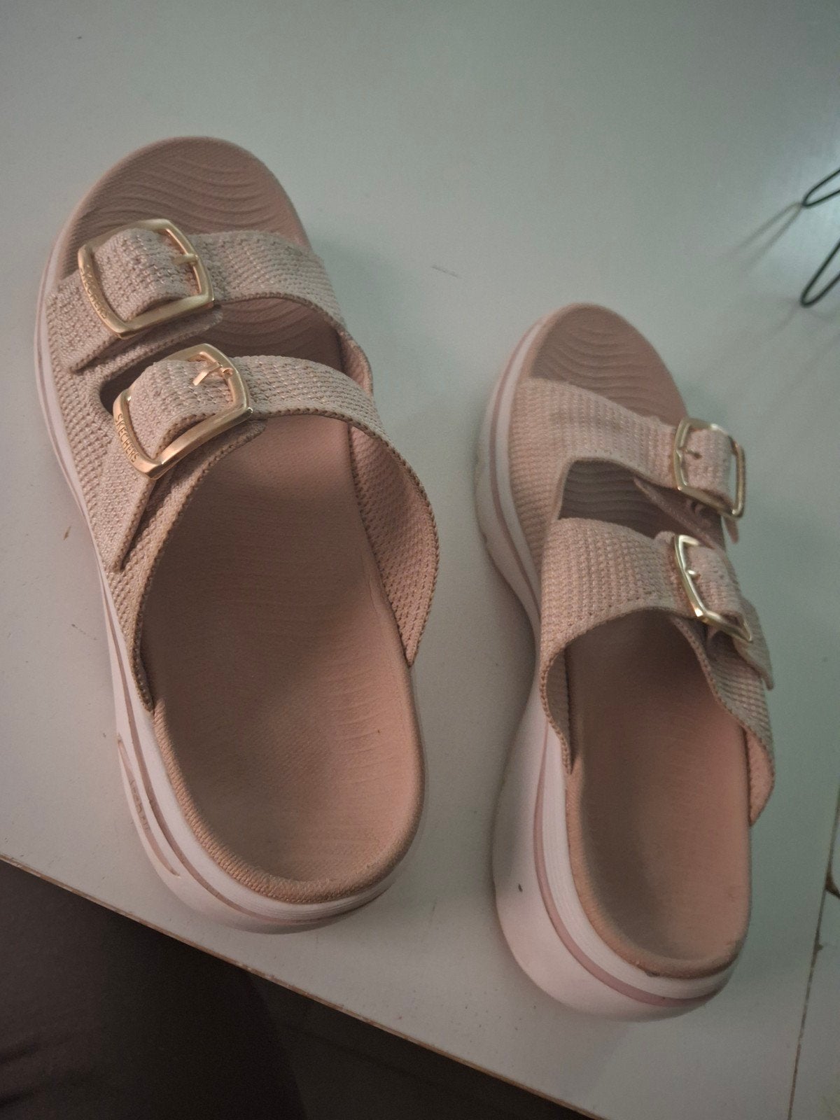 Skechers voor voetmaat 44 GO WALK ARCH FIT 2.0 SANDAL-C Dame, Kleding | Dames, Schoenen, Skechers, Instappers, Ophalen of Verzenden