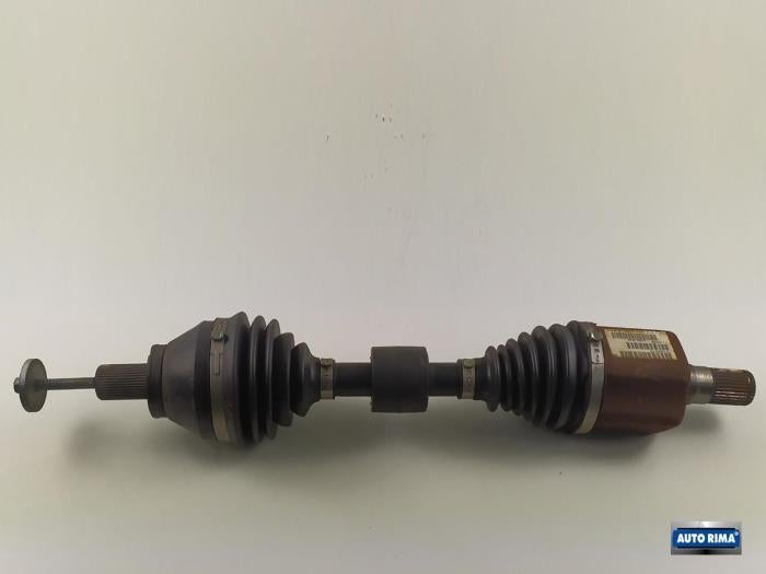 Arbre de transmission avant gauche d'un Volvo V60, -, 3 mois de garantie, Utilisé, -