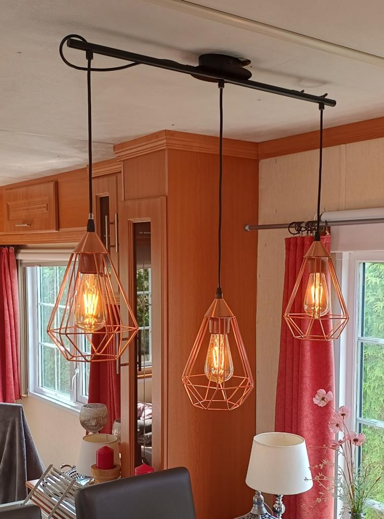 Hanglampen, Enlèvement