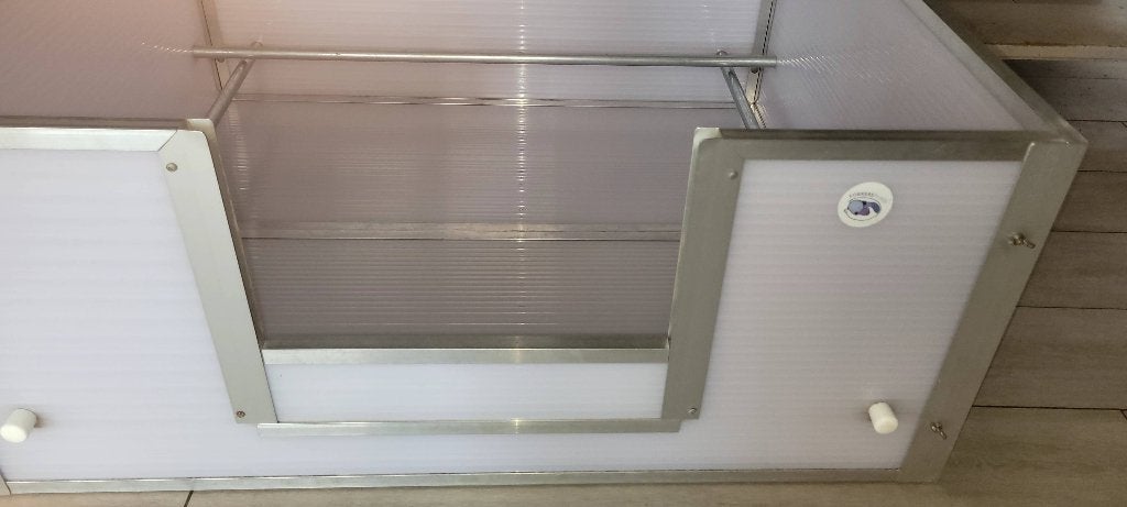 Werpkist met warmtelamp, Dieren en Toebehoren, Ophalen, Zo goed als nieuw