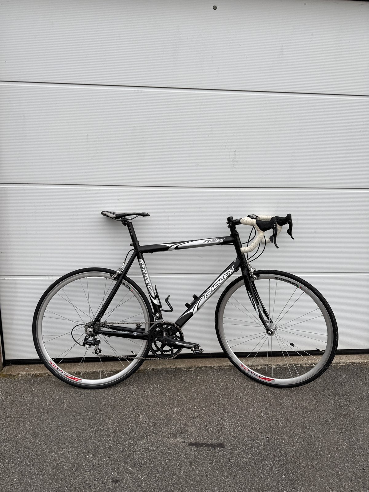 Ridley racefiets 58 cm–Campagnolo Xenon 2x9 –Vuelta ZeroLite, Vélos & Vélomoteurs, Autres marques, Frein sur jante, Aluminium