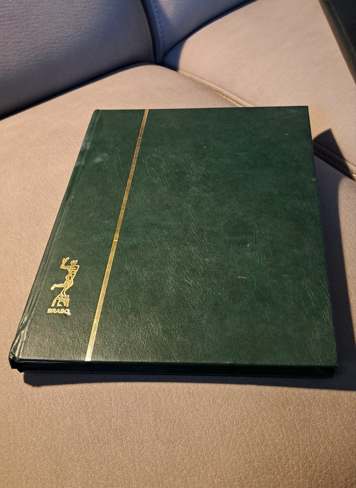 Album de timbres rempli, Timbres & Monnaies, Enlèvement ou Envoi