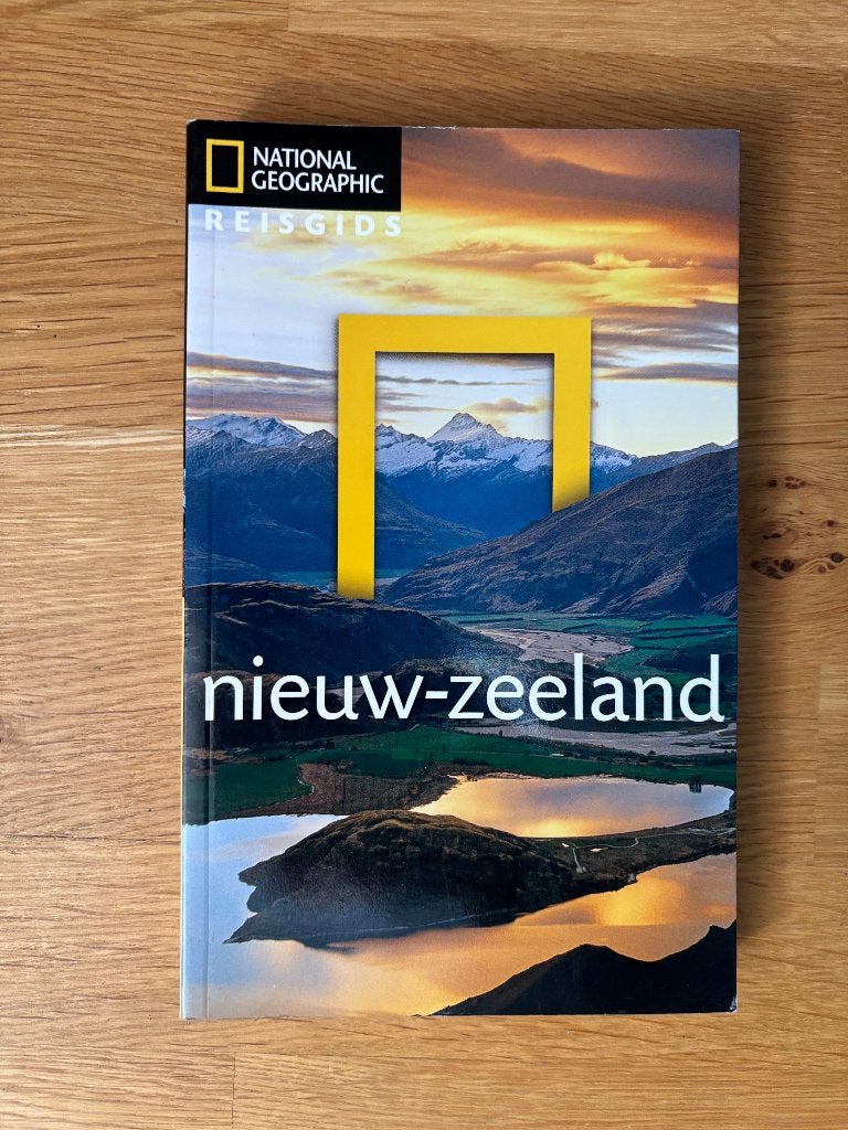 National Geographic Reisgids Nieuw-Zeeland - Nette staat, Boeken, Reisgidsen, Overige merken, Zo goed als nieuw, Reisgids of -boek