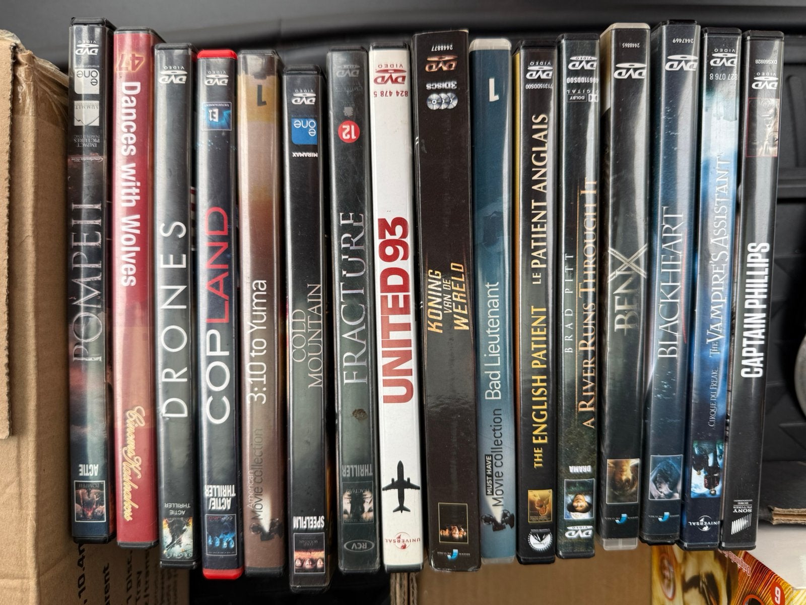 Plus de 100 DVD à vendre (lot uniquement), CD & DVD, DVD | Autres DVD, Enlèvement ou Envoi, Utilisé