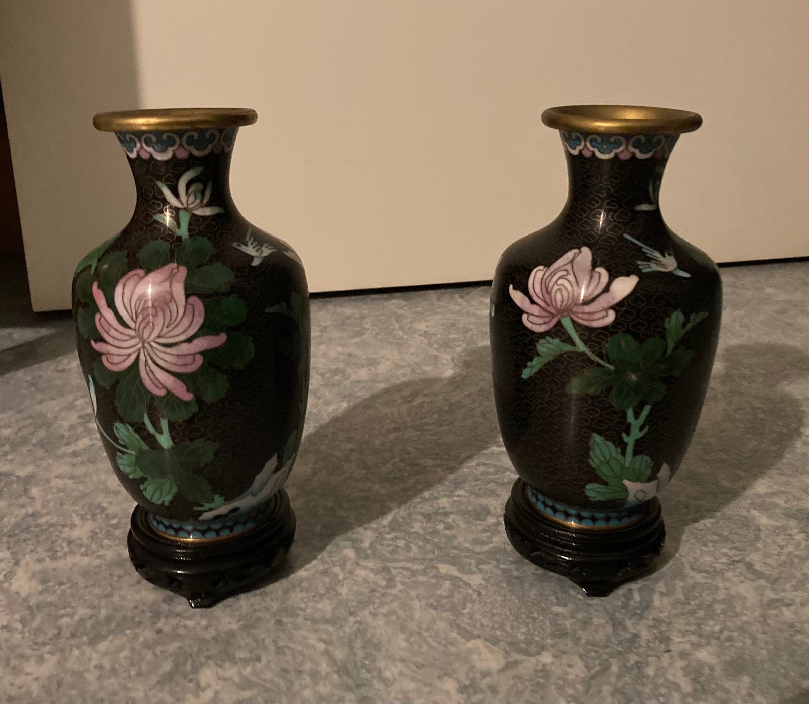 2 mooie cloisonné vaasjes, Antiek en Kunst, Ophalen
