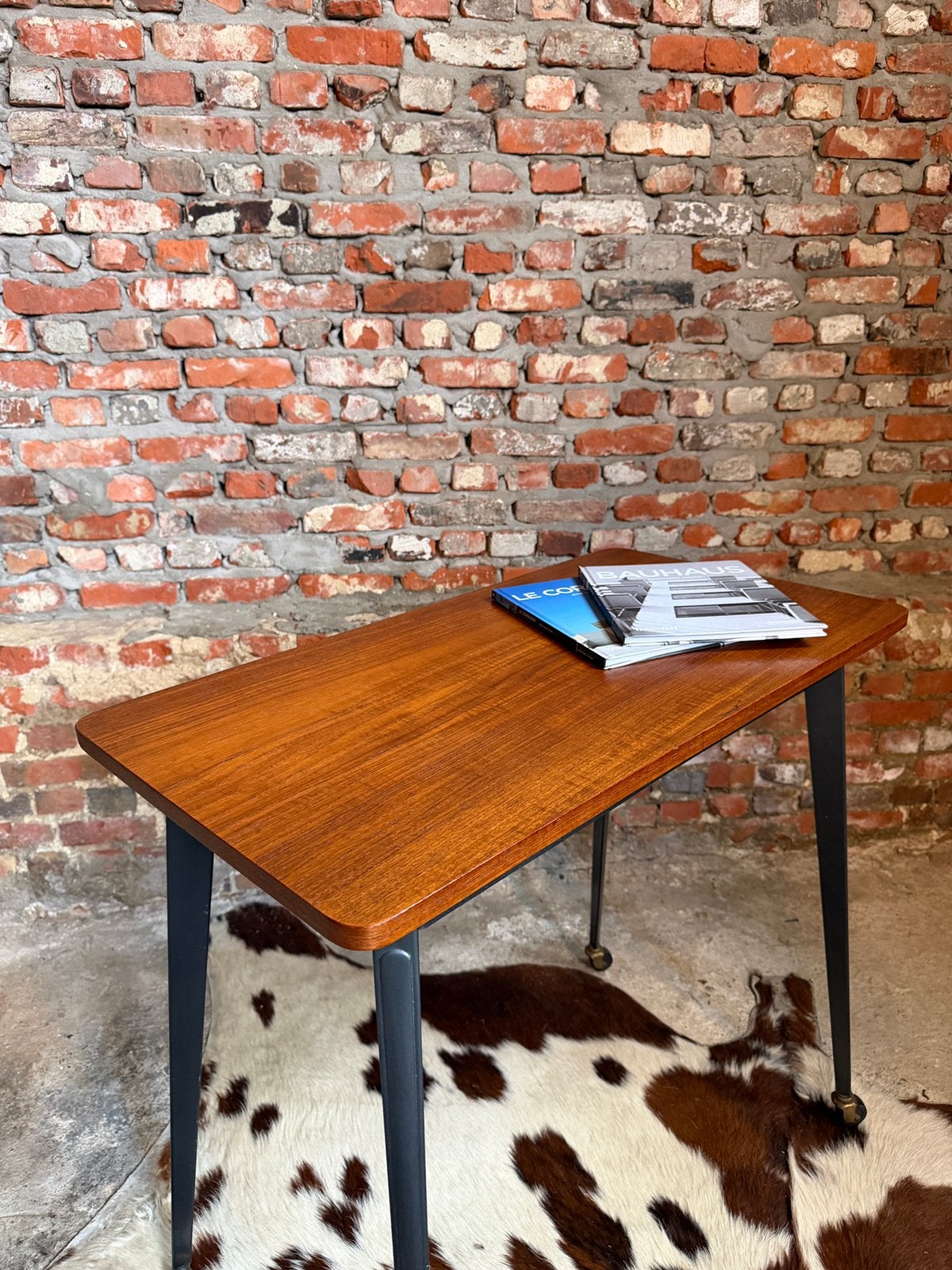 Vintage mid-century hoge bijzettafel, Ophalen, Gebruikt, 50 tot 100 cm, Vintage
