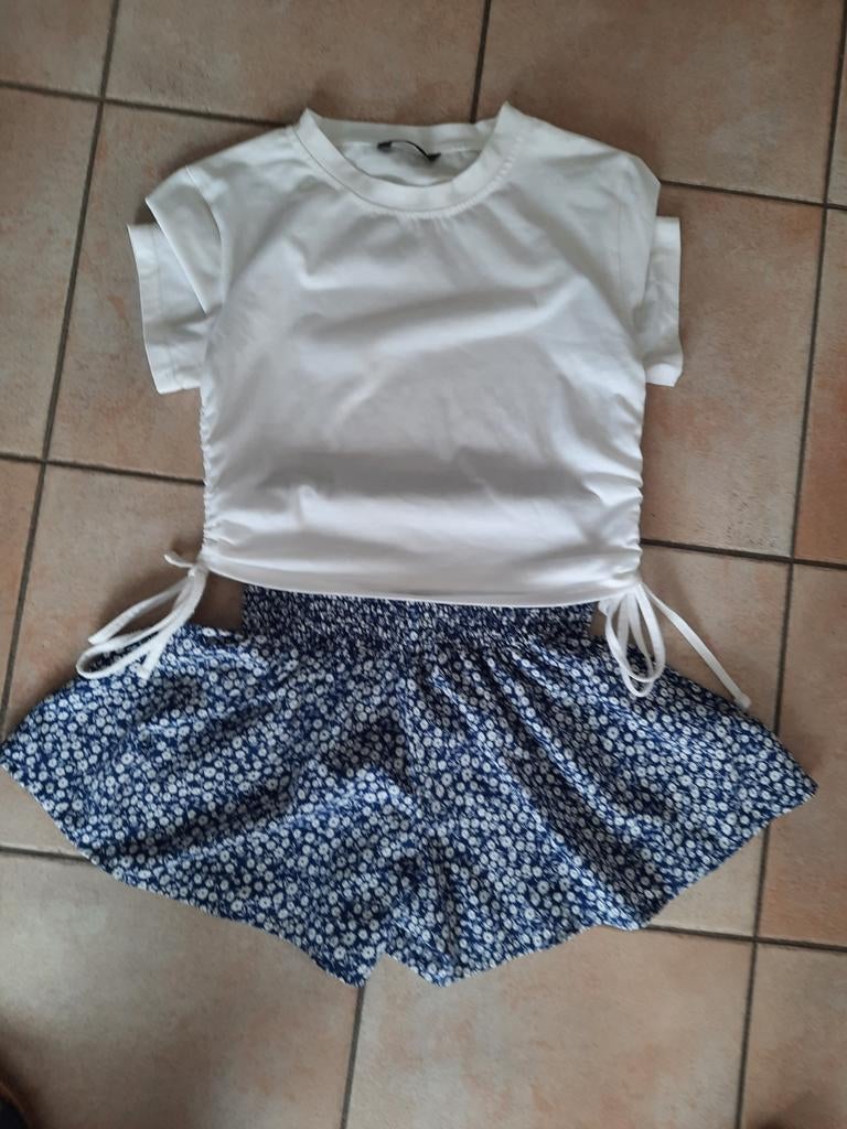 Shirt en rokje maat S samen 3eu, Kleding | Dames, Ophalen, Zo goed als nieuw, Boven de knie