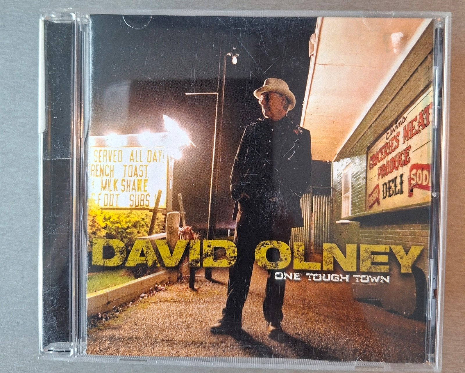 CD. David Olney. Une ville difficile (ancienne bibliothèque), Enlèvement ou Envoi, Utilisé