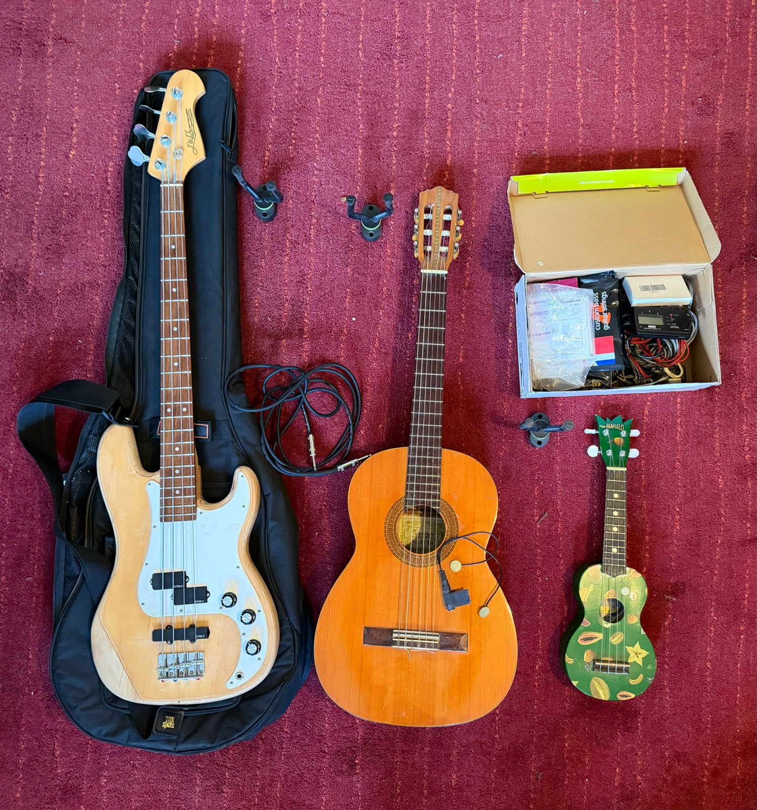 Ensemble basse + guitare + ukulele avec matériel., Enlèvement ou Envoi, Comme neuf, Acoustique