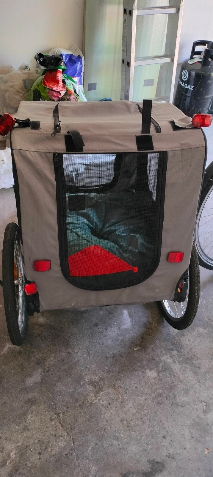 Hondenkar, Fietsen en Brommers, Ophalen