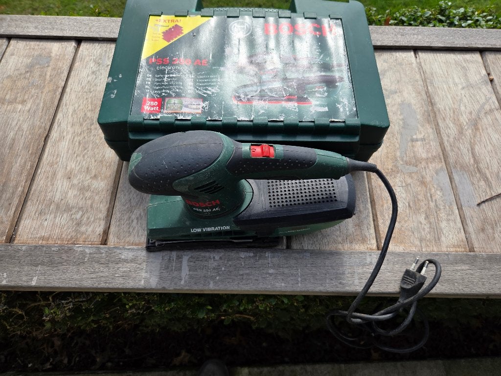 Bosch vlakschuurmachine, Bricolage & Construction, Enlèvement, Utilisé, Moins de 600 watts, Ponceuse orbitale
