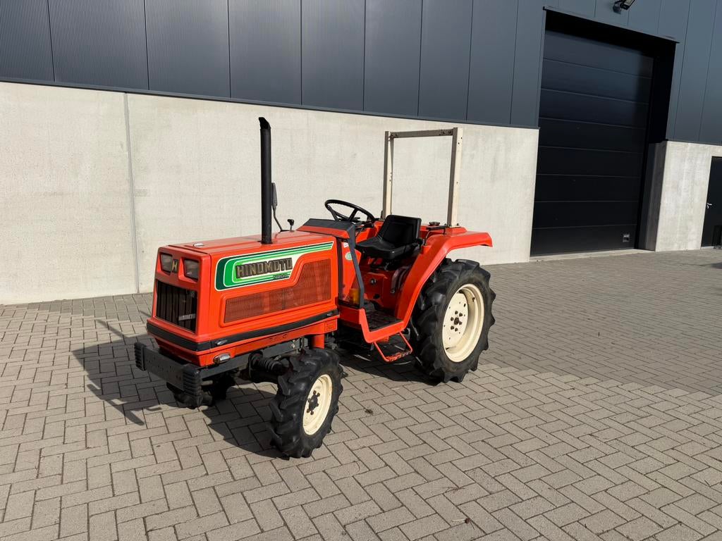 Hinomoto tractor 25pk 4x4, Zakelijke goederen, Ophalen