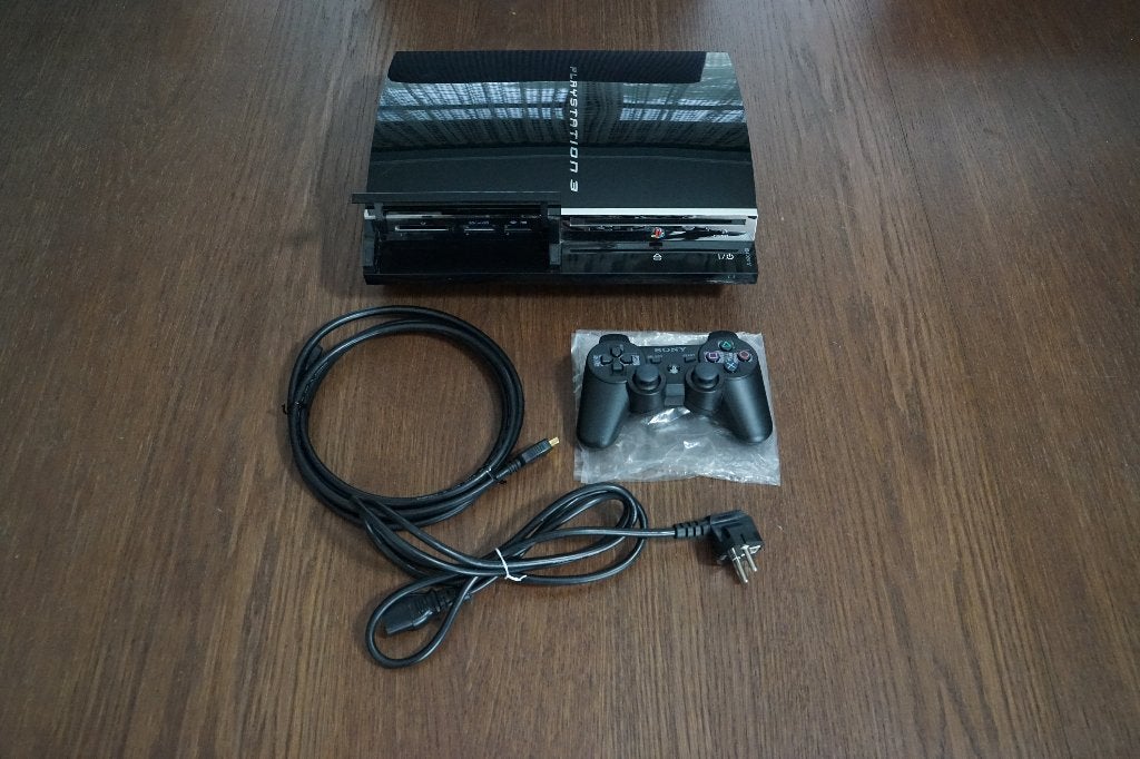 PS3 – Fat CECHC04 1TB CFW Retro-compatible PS1/PS2, Consoles de jeu & Jeux vidéo, Consoles de jeu | Sony PlayStation 3, Avec disque dur