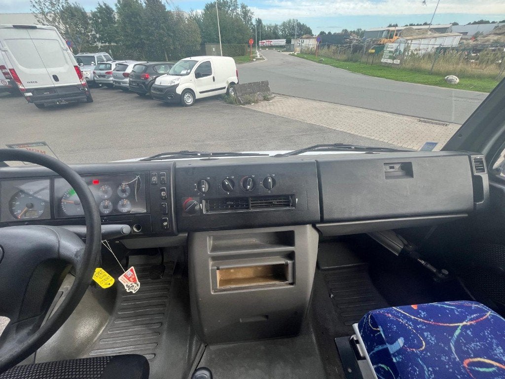 Mercedes Vario 0813 (Stock ID 39293) — 18