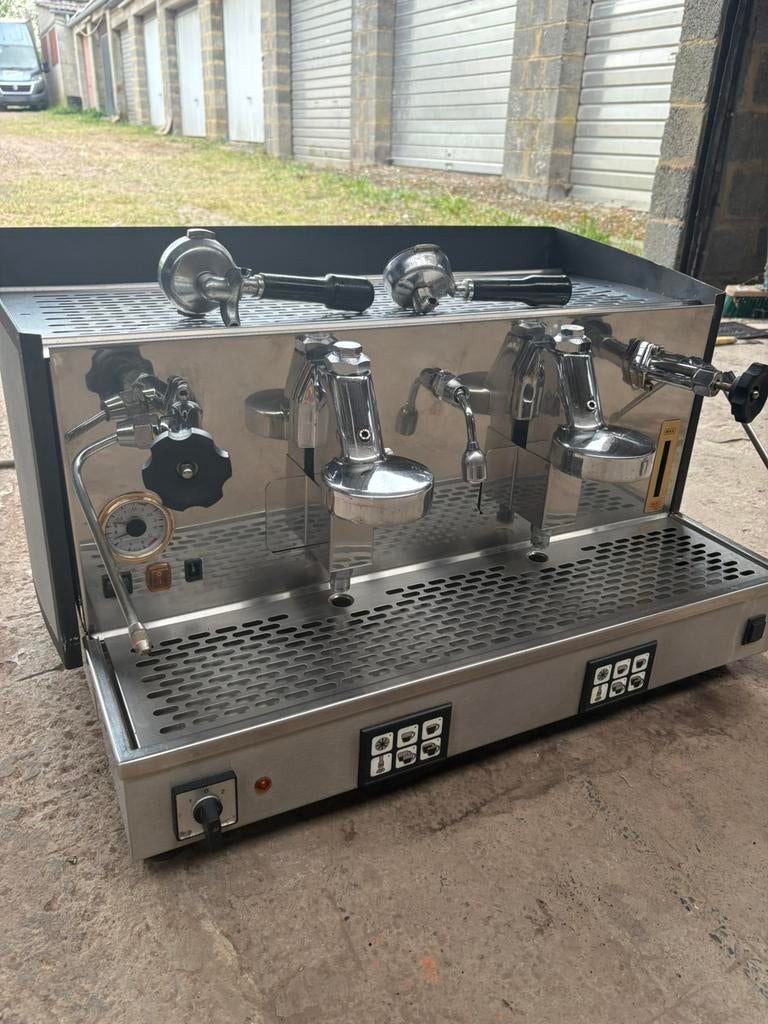 Machine a café Fiorenzato en bonne état, Articles professionnels, Horeca | Autre, Enlèvement