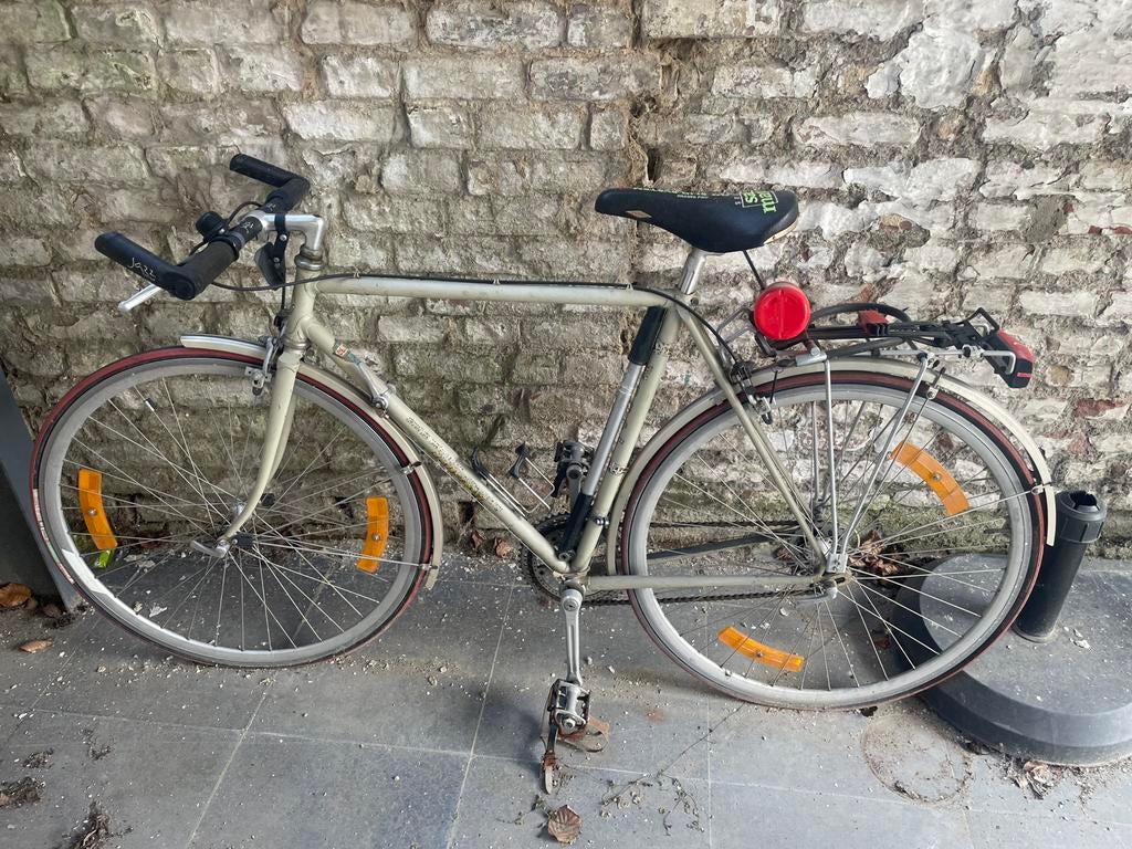 Op te knappen vintage koersefiets, Fietsen en Brommers, Fietsen | Heren | Sportfietsen en Toerfietsen, Gebruikt, 53 tot 57 cm